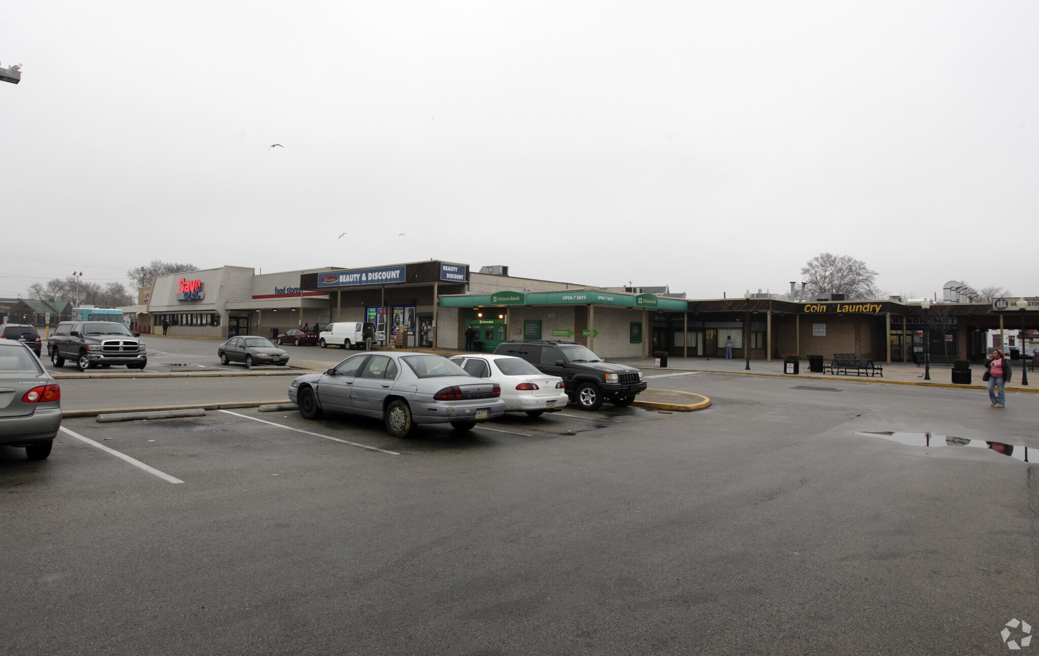 5601 Vine St, Philadelphia, PA à louer Photo de l’immeuble– Image 1 sur 18