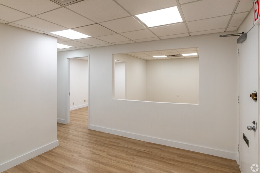 345 E 37th St, New York, NY à vendre - Numérisation 3D Matterport – Image 2 sur 12