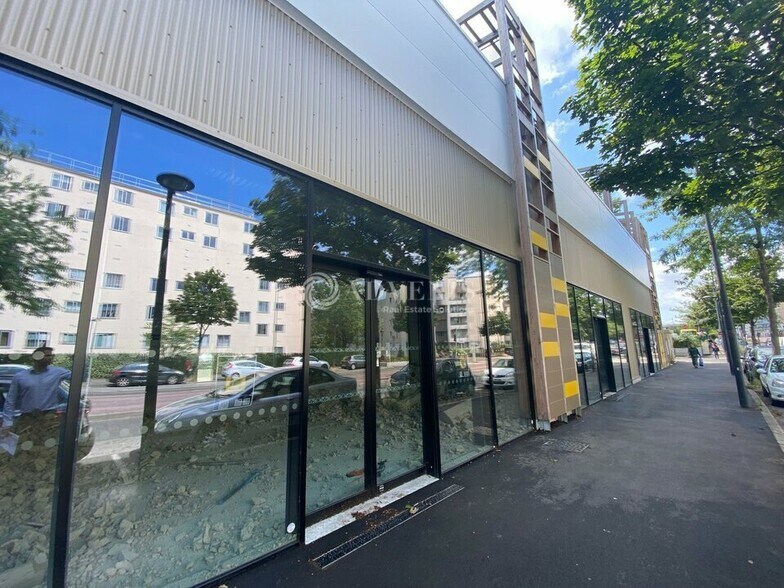 Avenue Edouard Herriot, Fresnes à louer - Photo de l’immeuble – Image 1 sur 6