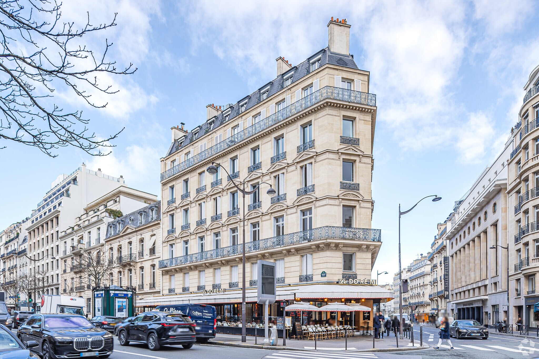Rue Du Faubourg Saint-Honoré, Paris à vendre Photo de l’immeuble– Image 1 sur 1