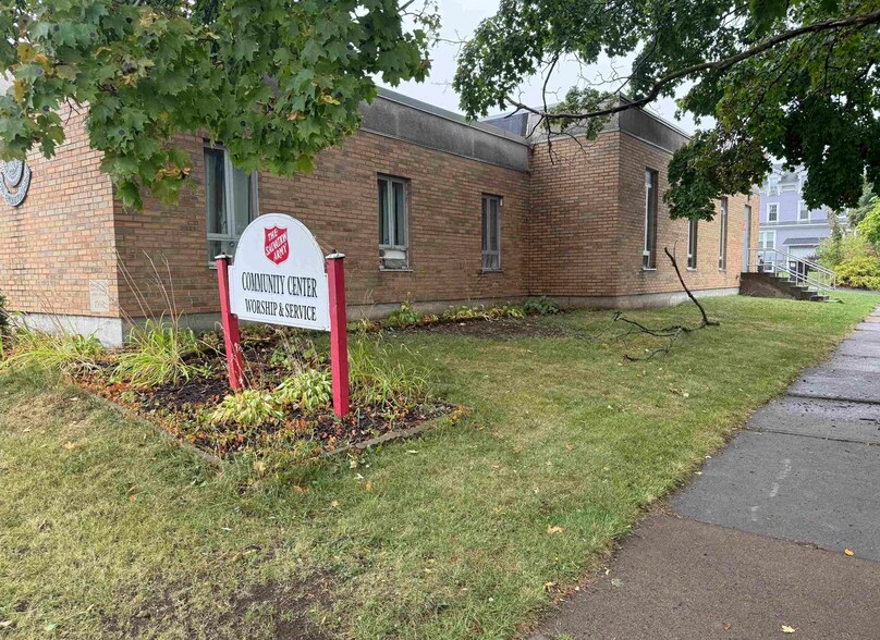 401 Franklin St, Ogdensburg, NY à vendre - Photo intérieure – Image 3 sur 11