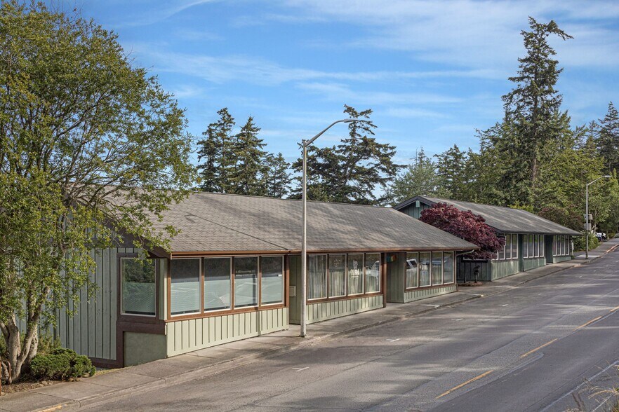 849 Spring St, Friday Harbor, WA à vendre - Photo de l’immeuble – Image 2 sur 20