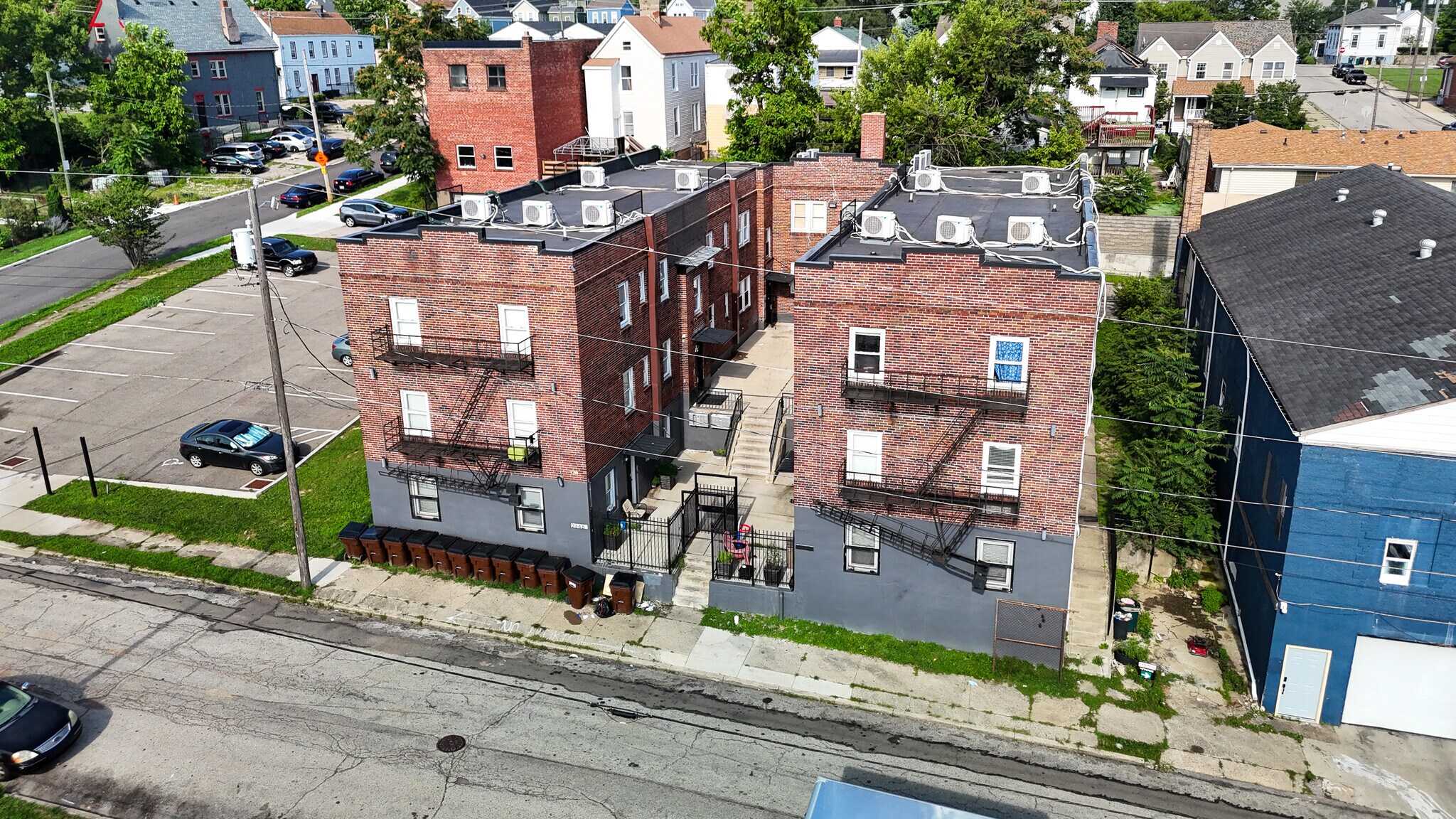 2346-2350 Boone Ave, Cincinnati, OH à vendre Photo de l’immeuble– Image 1 sur 36