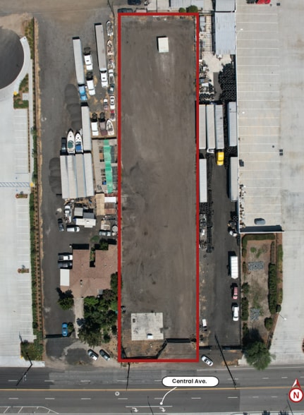 536 Central Ave, San Bernardino, CA à louer - Photo de l’immeuble – Image 3 sur 4