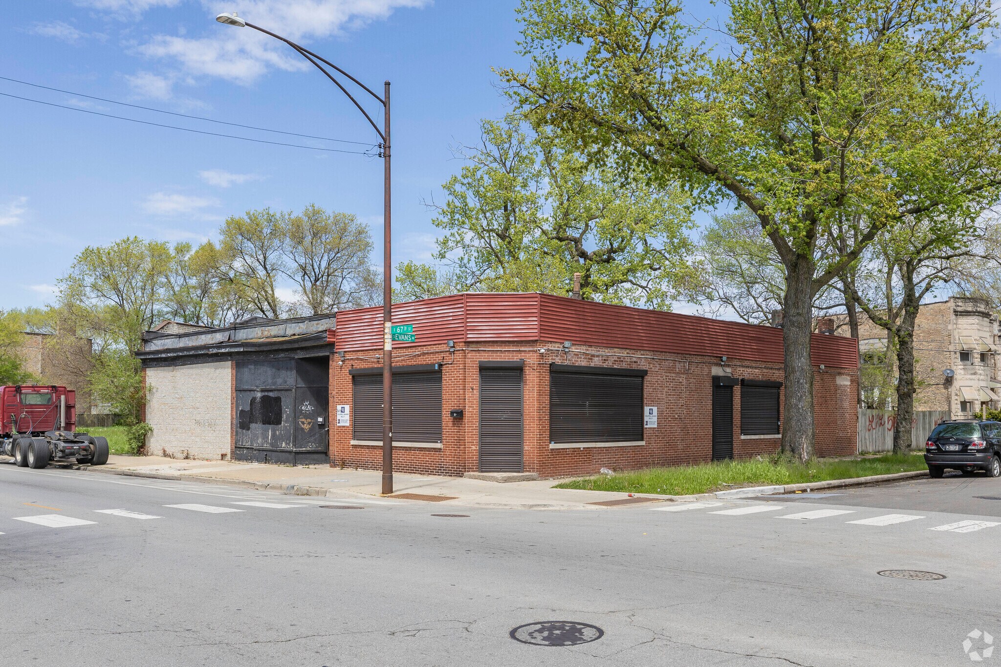 724 E 67th St, Chicago, IL à vendre Photo principale– Image 1 sur 8