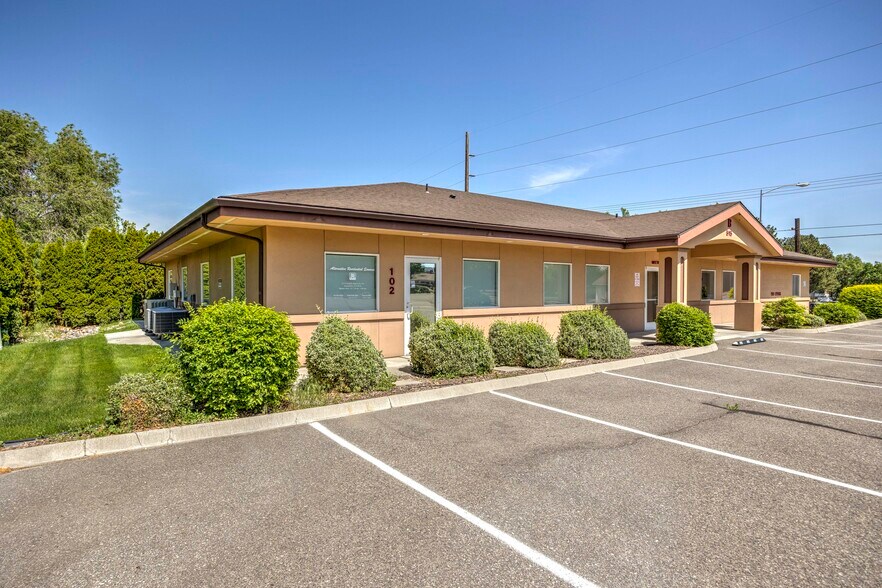 515 N Neel St, Kennewick, WA à louer - Photo de l’immeuble – Image 3 sur 11