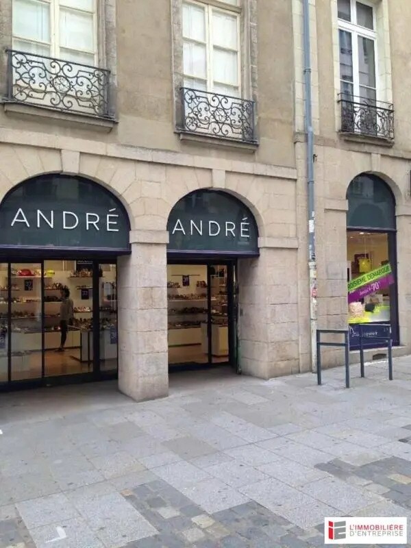 Local commercial dans Rennes à louer Photo de l’immeuble– Image 1 sur 2