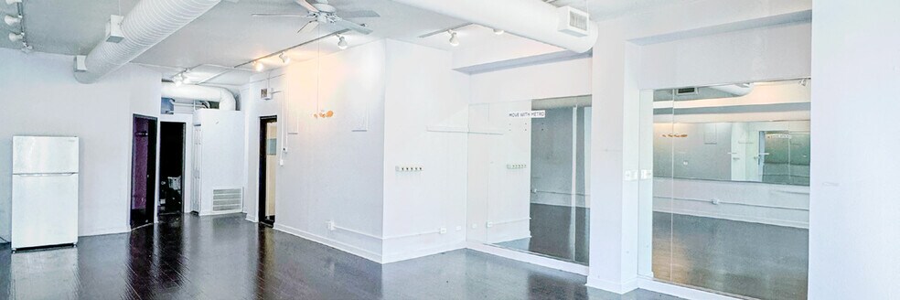 2730-2732 N Clark St, Chicago, IL à louer - Photo intérieure – Image 2 sur 3