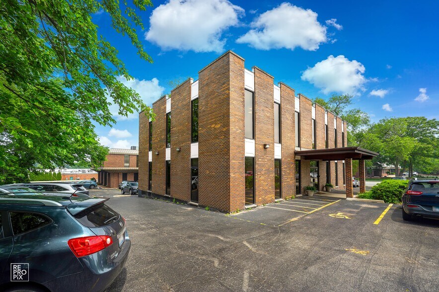 11952 S Harlem Ave, Palos Heights, IL à vendre - Photo de l’immeuble – Image 3 sur 8