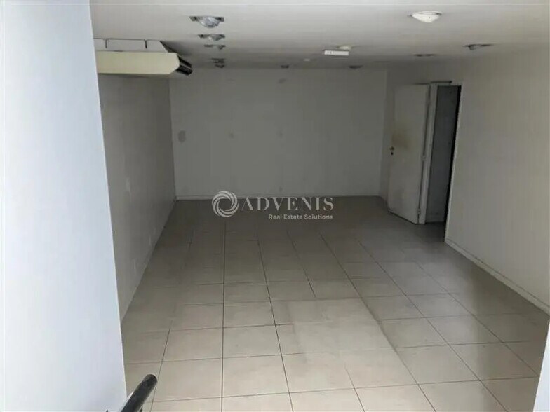 Local commercial dans Bourges à louer - Photo intérieure – Image 3 sur 4