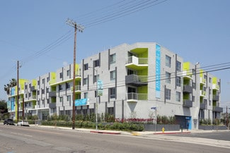 Plus de détails pour 3221 W Temple St, Los Angeles, CA - Local commercial à louer