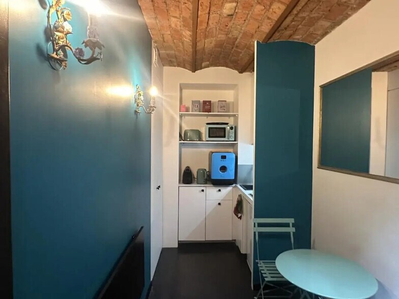 Local commercial dans Paris à louer - Photo intérieure – Image 3 sur 5