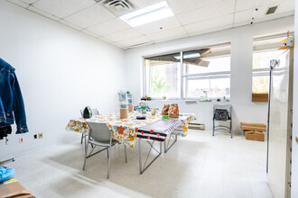 8211-8247 17e Av, Montréal, QC à louer Photo intérieure– Image 1 sur 6