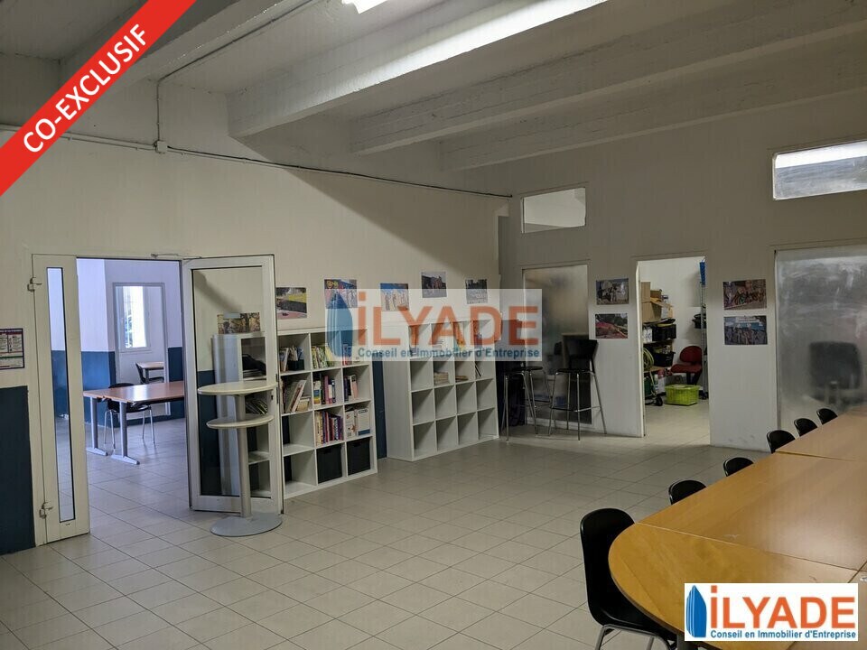 9 Rue Du Laos, Marseille à louer Photo intérieure– Image 1 sur 7