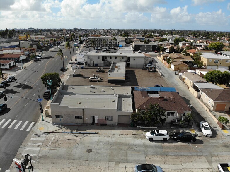 4404 52nd St, San Diego, CA à vendre - Photo de l’immeuble – Image 3 sur 8
