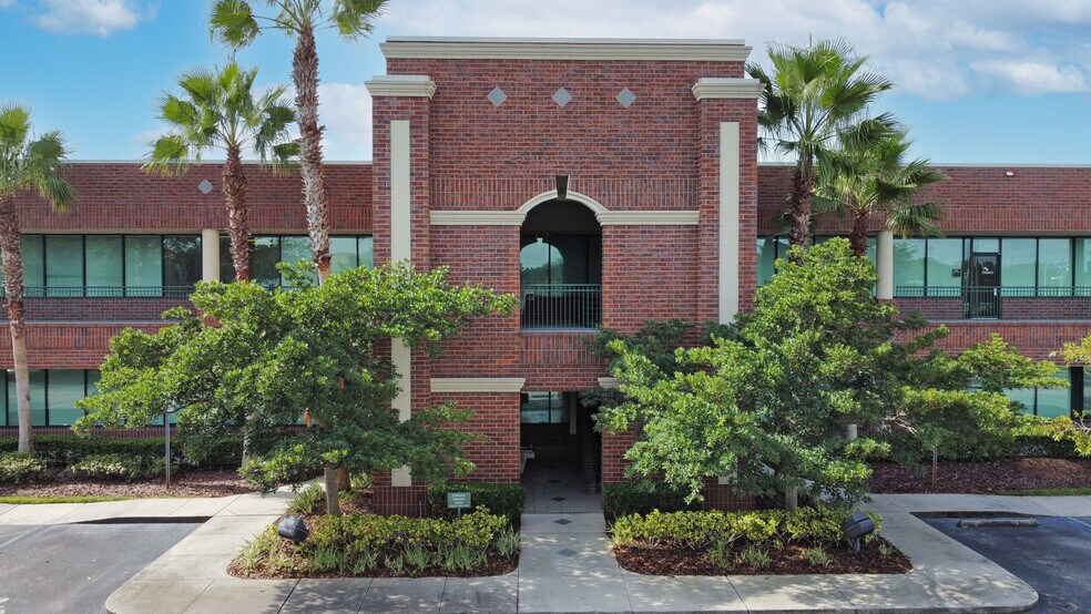 3361 Rouse Rd, Orlando, FL à louer - Photo de l’immeuble – Image 2 sur 4