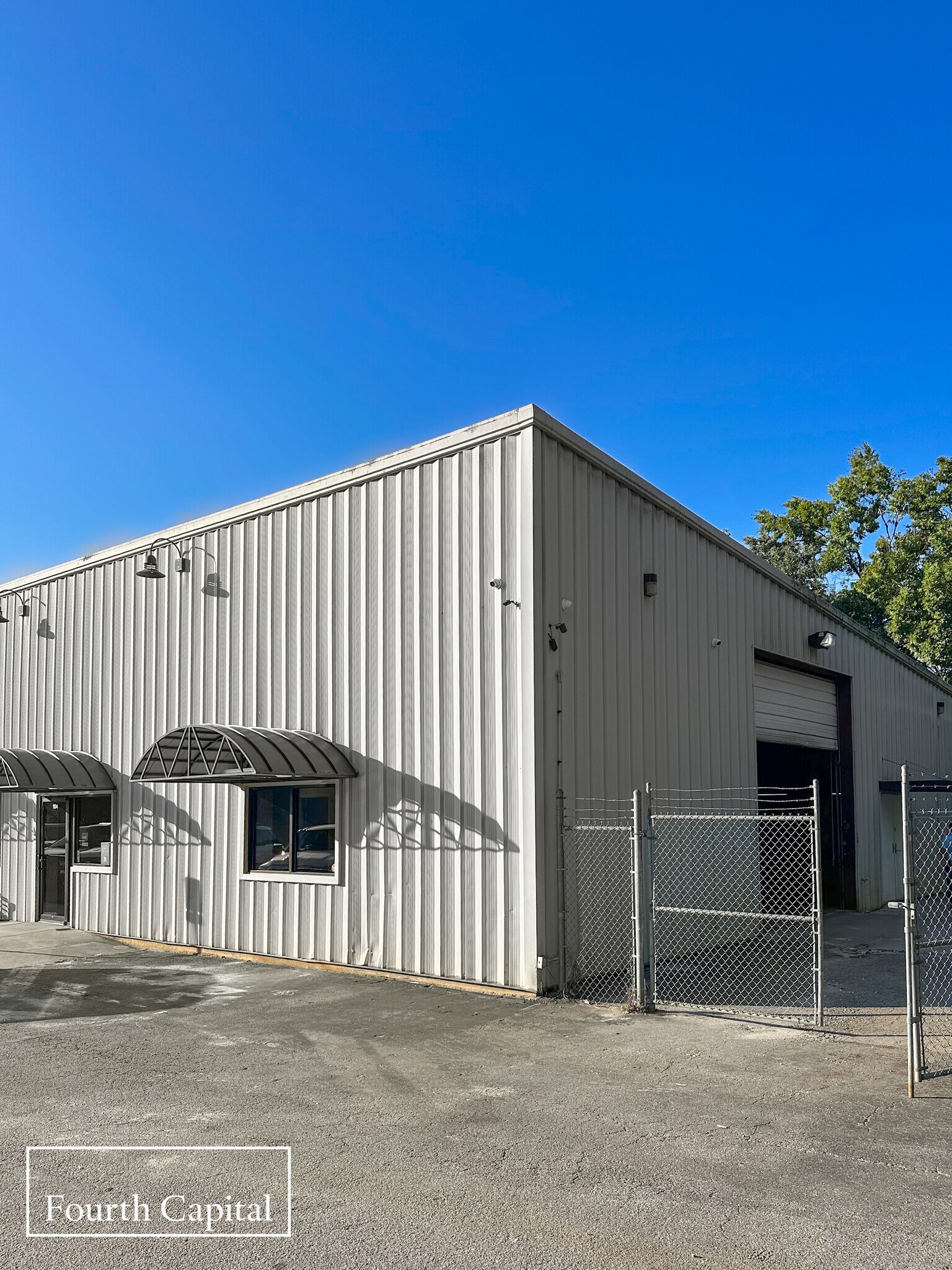 396 Senoia Rd, Tyrone, GA à louer Photo principale– Image 1 sur 10