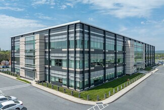Plus de détails pour 300 Sterling Pky, Mechanicsburg, PA - Bureau à louer