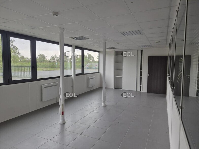 Rue Jean Monnet, Vieillevigne à vendre - Photo intérieure – Image 3 sur 4
