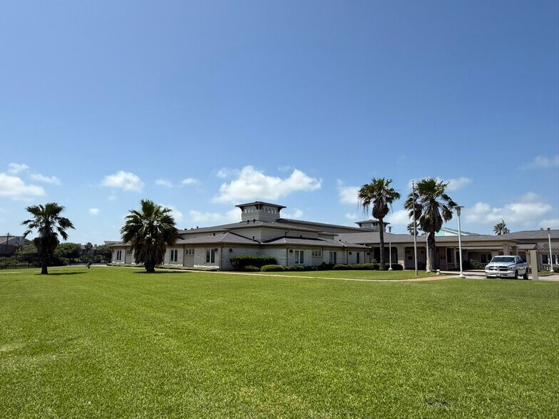 6444 Central City Blvd, Galveston, TX à vendre - Photo de l’immeuble – Image 2 sur 25