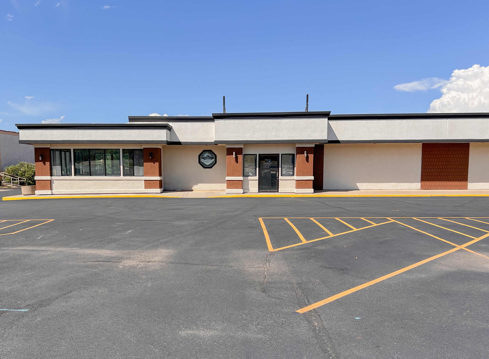 2148 Broadway, Grand Junction, CO à louer Photo de l’immeuble– Image 1 sur 1