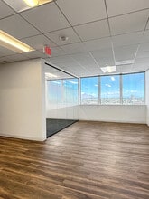 3550 N Central Ave, Phoenix, AZ à louer Photo intérieure– Image 2 sur 4