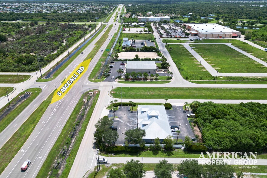 12479 S Access Rd, Port Charlotte, FL à louer - Photo de l’immeuble – Image 3 sur 3