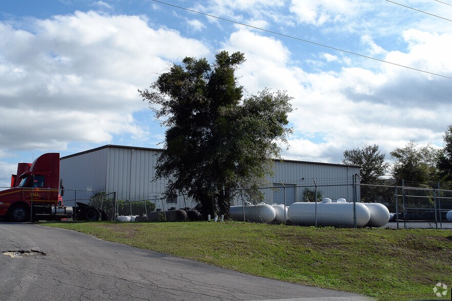229 SW 54th Ct, Ocala, FL à louer - Photo de l’immeuble – Image 2 sur 13