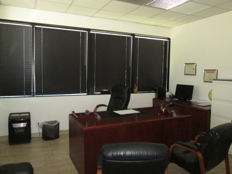 7300 Alondra Blvd, Paramount, CA à louer - Photo intérieure – Image 3 sur 12