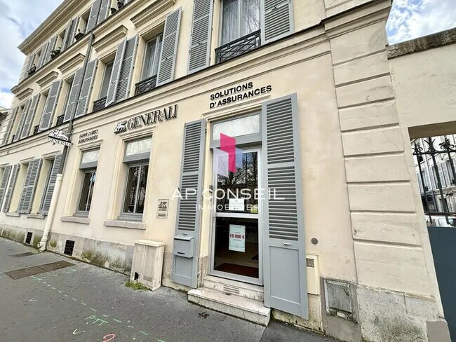 Plus de détails pour Bureau à louer