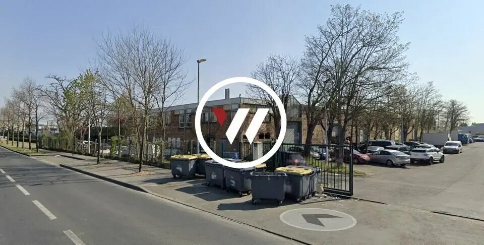 Industriel/Logistique dans Sarcelles à louer - Photo de l’immeuble – Image 2 sur 2