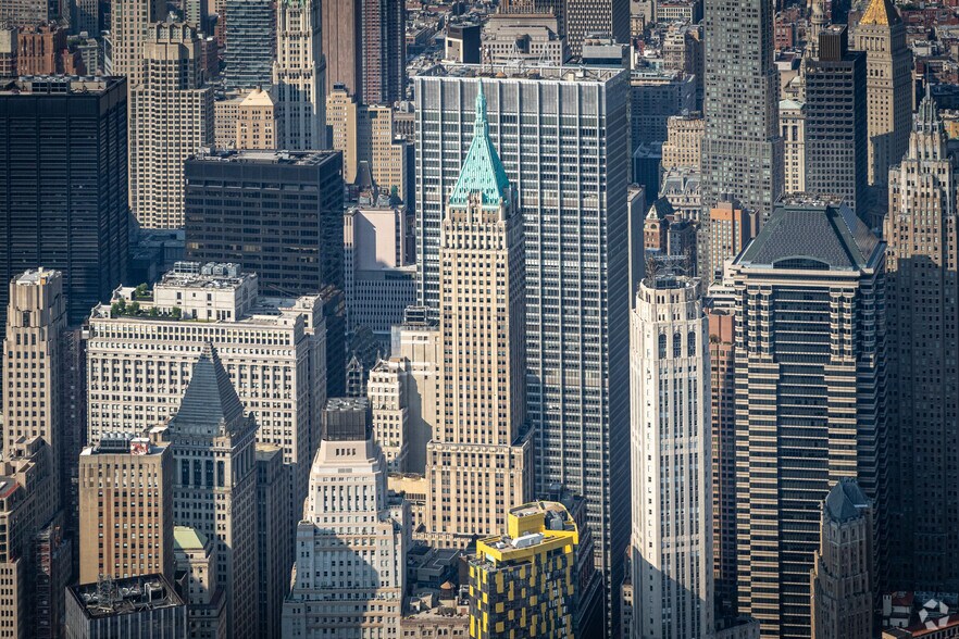40 Wall St, New York, NY à louer - Aérien – Image 3 sur 9