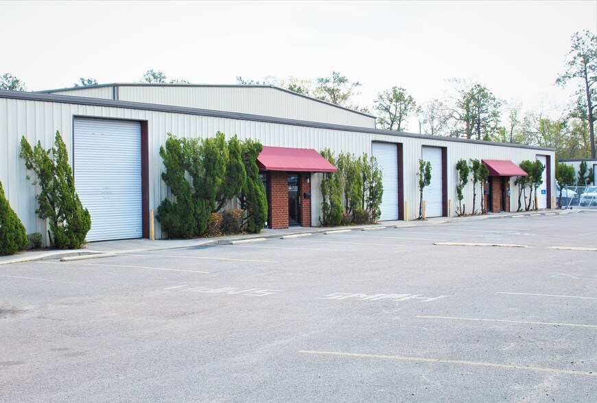 4365 Dorchester Rd, North Charleston, SC à louer - Photo de l’immeuble – Image 1 sur 6
