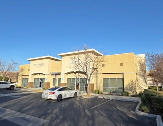 Plus de détails pour 2101 Herndon Ave, Clovis, CA - Bureau à louer
