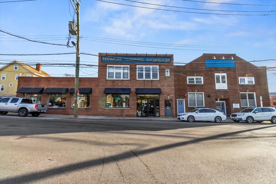 313 Halstead Ave, Mamaroneck, NY à louer - Photo de l’immeuble – Image 1 sur 6
