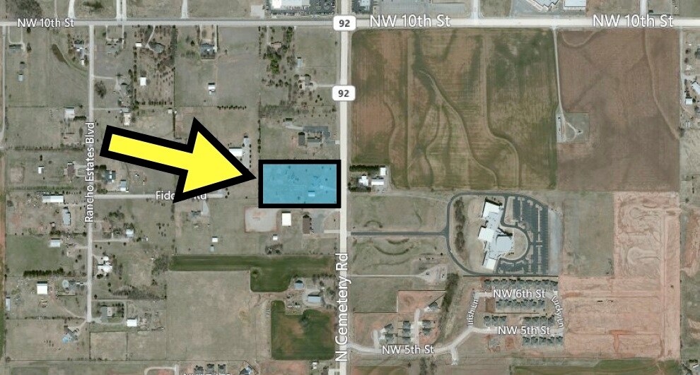 801 N Cemetery Rd, Yukon, OK à vendre Photo de l’immeuble– Image 1 sur 5