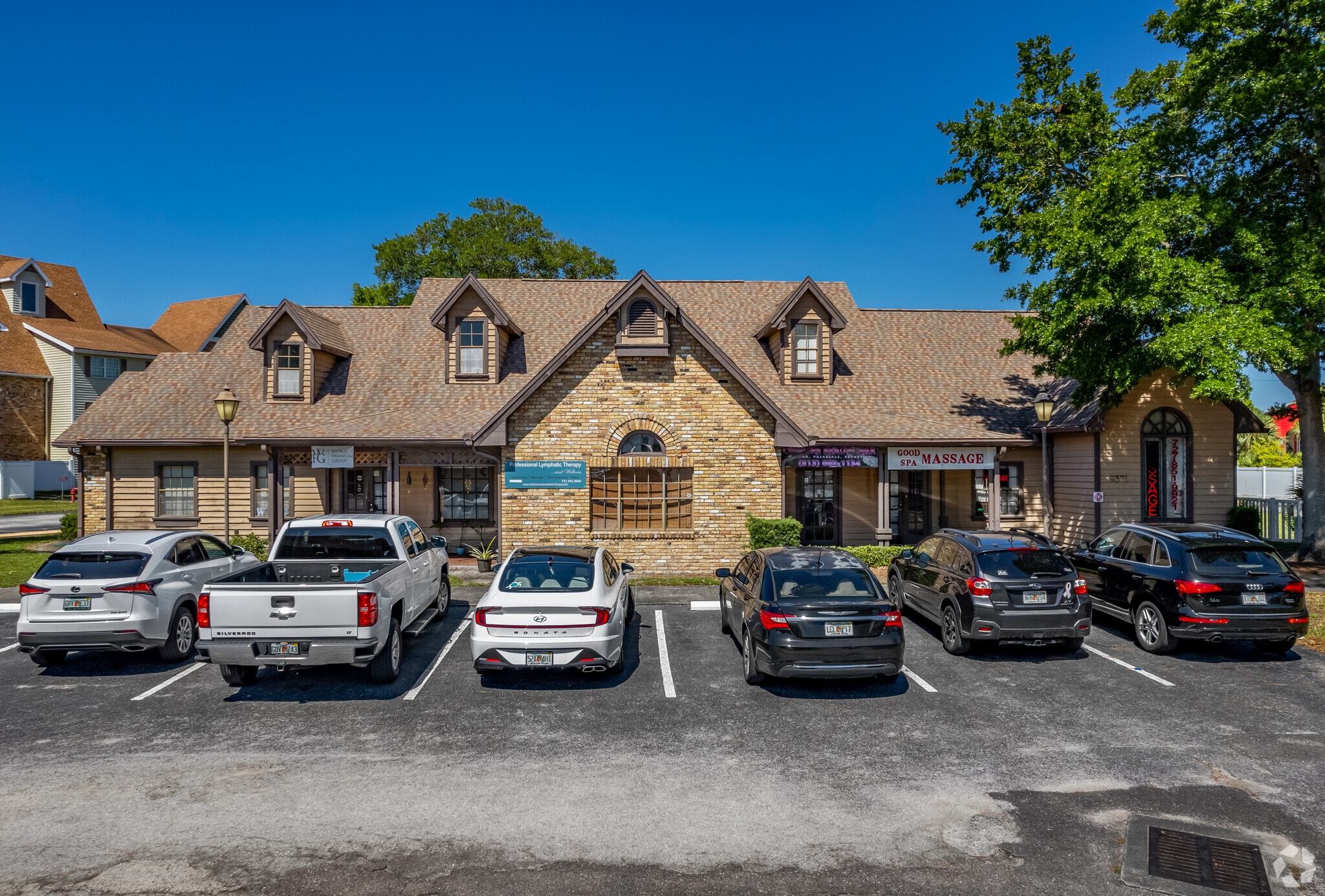 9371 US Hwy 19 S, Pinellas Park, FL à louer Photo principale– Image 1 sur 11