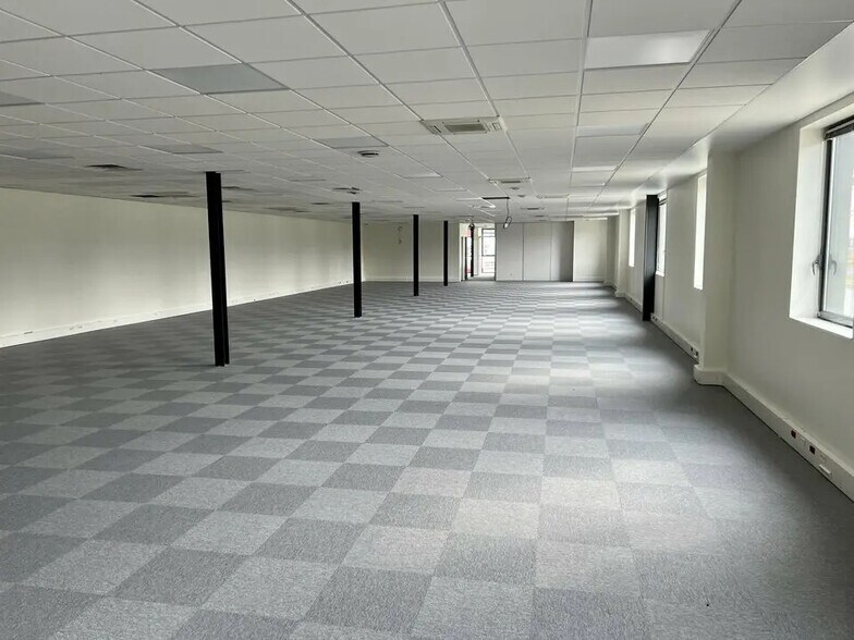 139 Rue Rateau, La Courneuve à louer - Photo de l’immeuble – Image 2 sur 8