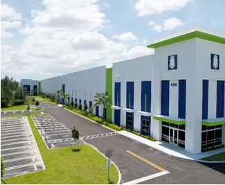 Plus de détails pour 4120 W 91st Pl, Hialeah, FL - Industriel/Logistique à louer