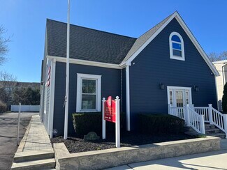 Plus de détails pour 38 Church St, Patchogue, NY - Bureau à louer