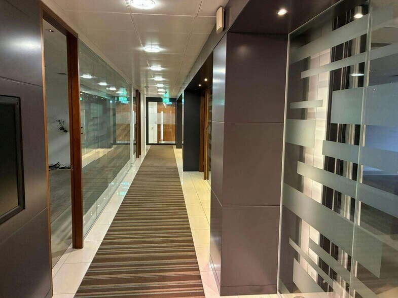 2-10 Wimbledon Hill Rd, Londres à louer - Photo intérieure – Image 2 sur 6