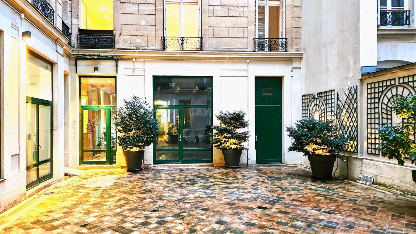 Bureau dans Paris à louer Photo de l’immeuble– Image 1 sur 10