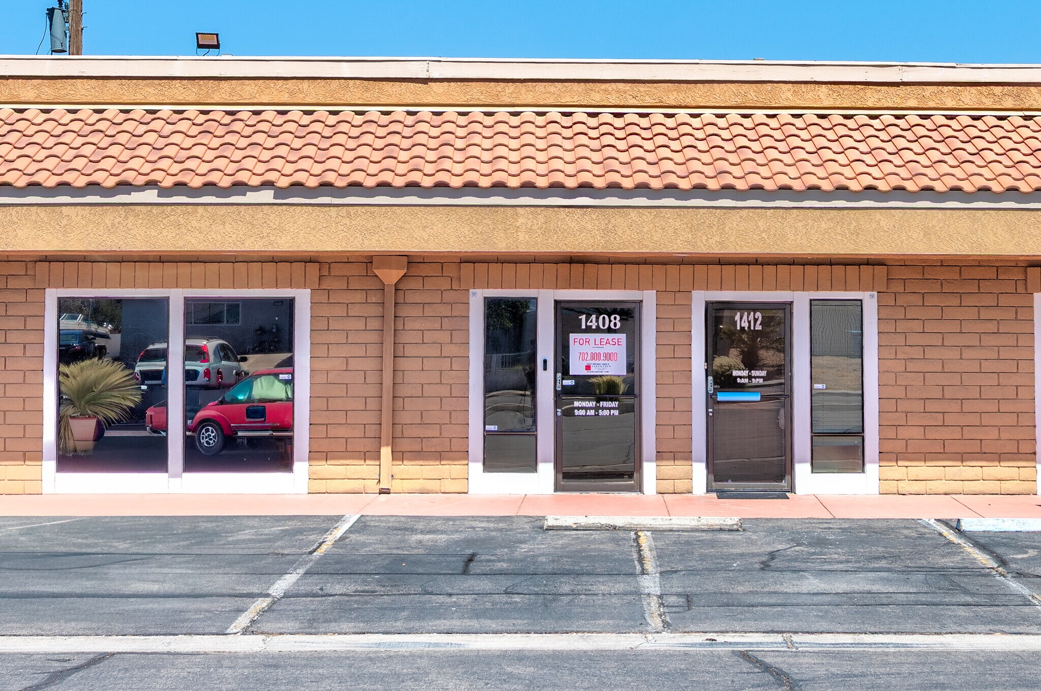 1400-1416 S Decatur Blvd, Las Vegas, NV à louer Photo de l’immeuble– Image 1 sur 19