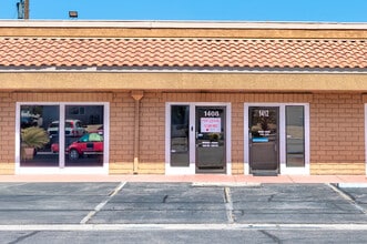 1400-1416 S Decatur Blvd, Las Vegas, NV à louer Photo de l’immeuble– Image 1 sur 19