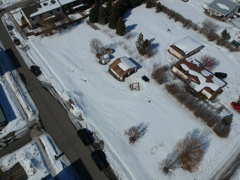 1242 Thomas Dr, Bozeman, MT à vendre - Photo de l’immeuble – Image 3 sur 11