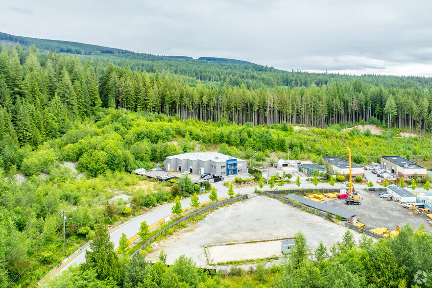 13145 Lilley Dr, Maple Ridge, BC à vendre - Photo de l’immeuble – Image 2 sur 2