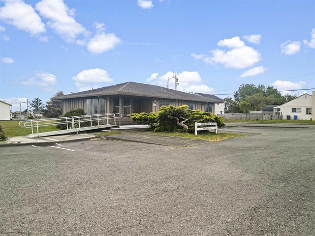433 9th St, Crescent City, CA à vendre - Photo de l’immeuble – Image 2 sur 26