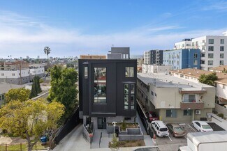 Plus de détails pour 641 N Hobart Blvd, Los Angeles, CA - Logement à vendre