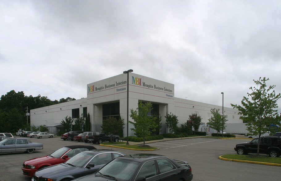 4539 Distriplex Cv, Memphis, TN à louer - Photo de l’immeuble – Image 2 sur 4