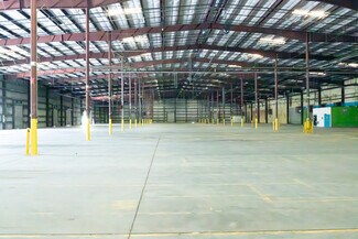 Plus de détails pour 6750 N Bryan Dairy Rd, Seminole, FL - Industriel/Logistique à louer